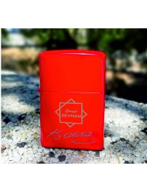 İsimli Kırmızı Metal Zippo Benzinli Çakmak